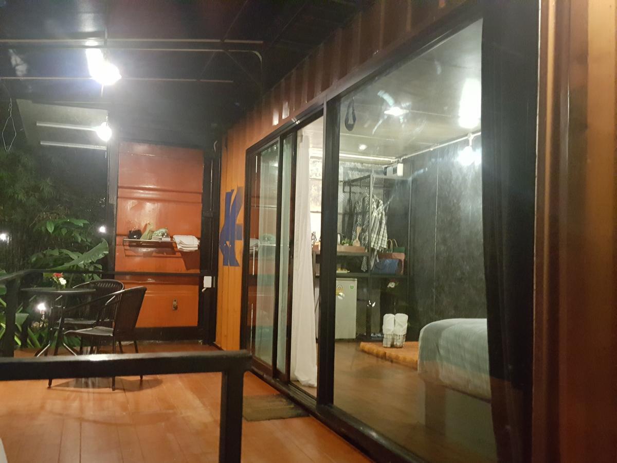 Hotel Hug Rimtharn Ban Khao Klom Exteriér fotografie