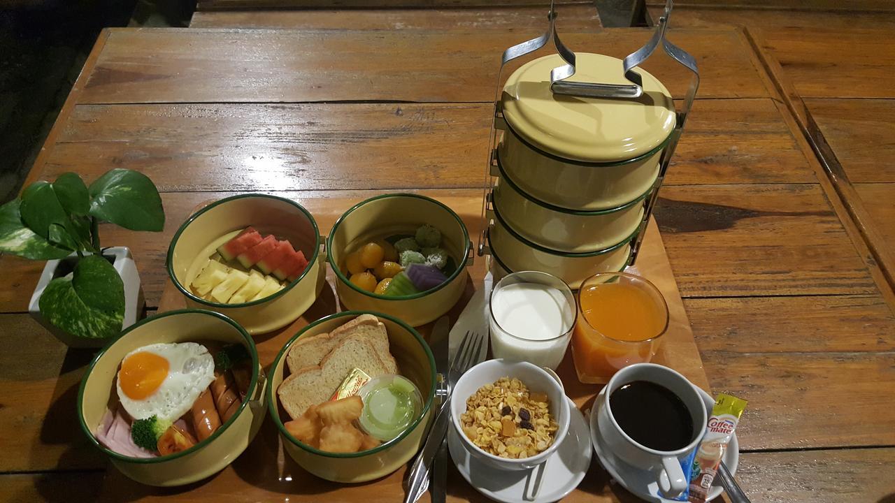 Hotel Hug Rimtharn Ban Khao Klom Exteriér fotografie