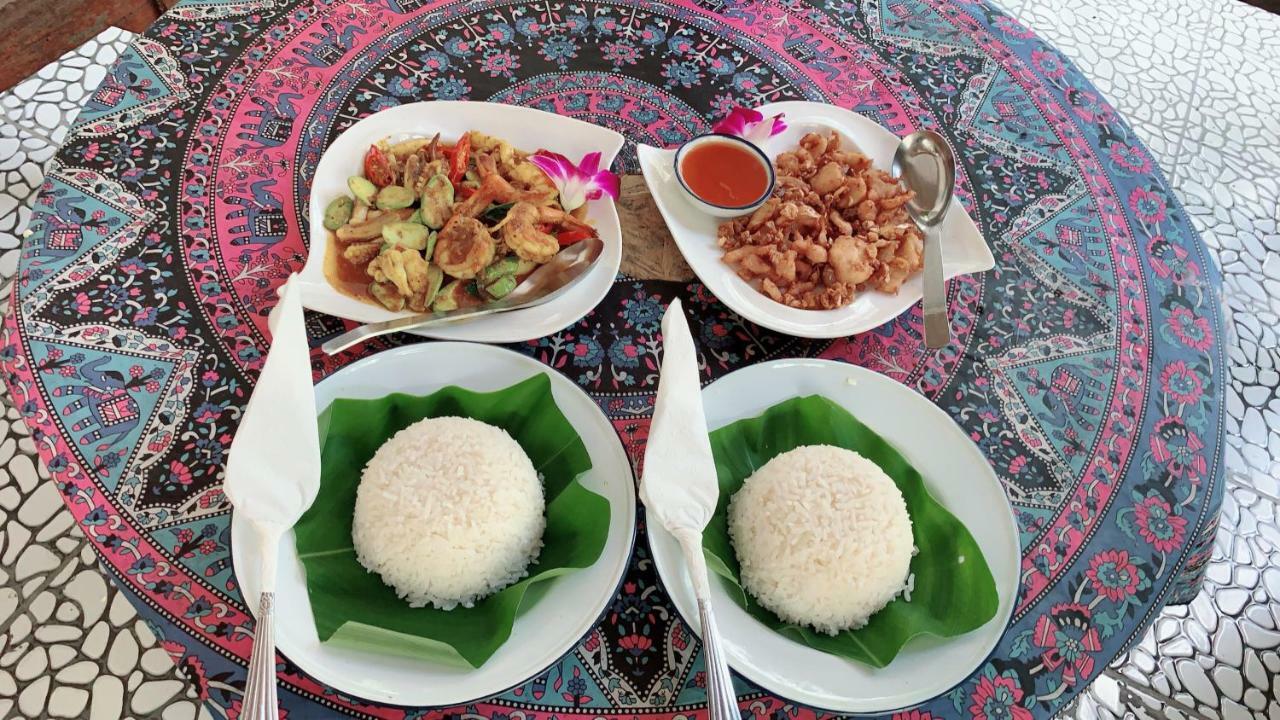 Hotel Hug Rimtharn Ban Khao Klom Exteriér fotografie