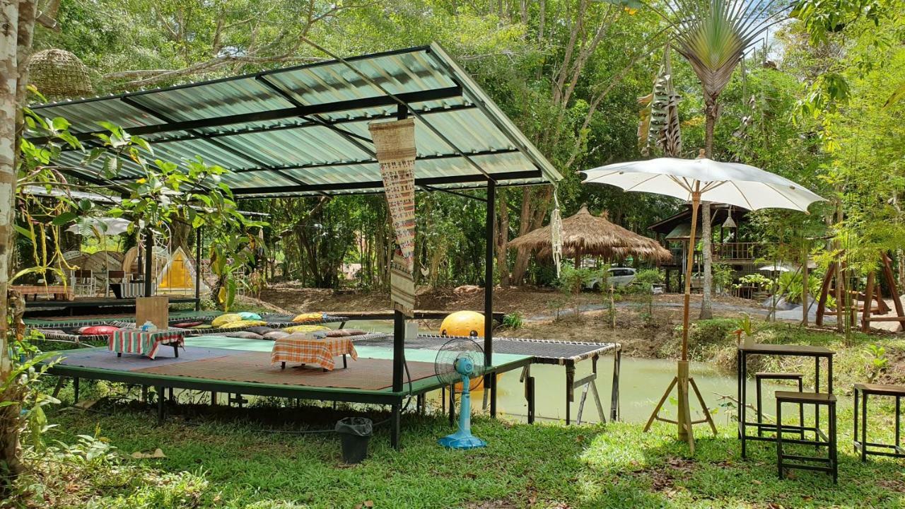 Hotel Hug Rimtharn Ban Khao Klom Exteriér fotografie